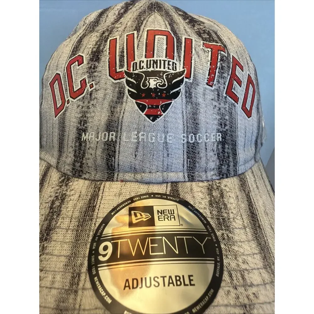 New Era 9TWENTY D.C. United Distressed Stripe Adjustable Hat